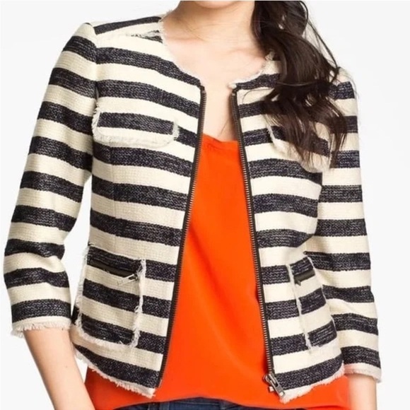 Halogen Tweed Nautical Striped Navy Blue & Ivory Cropped Blazer Size 0 - Picture 1 of 10